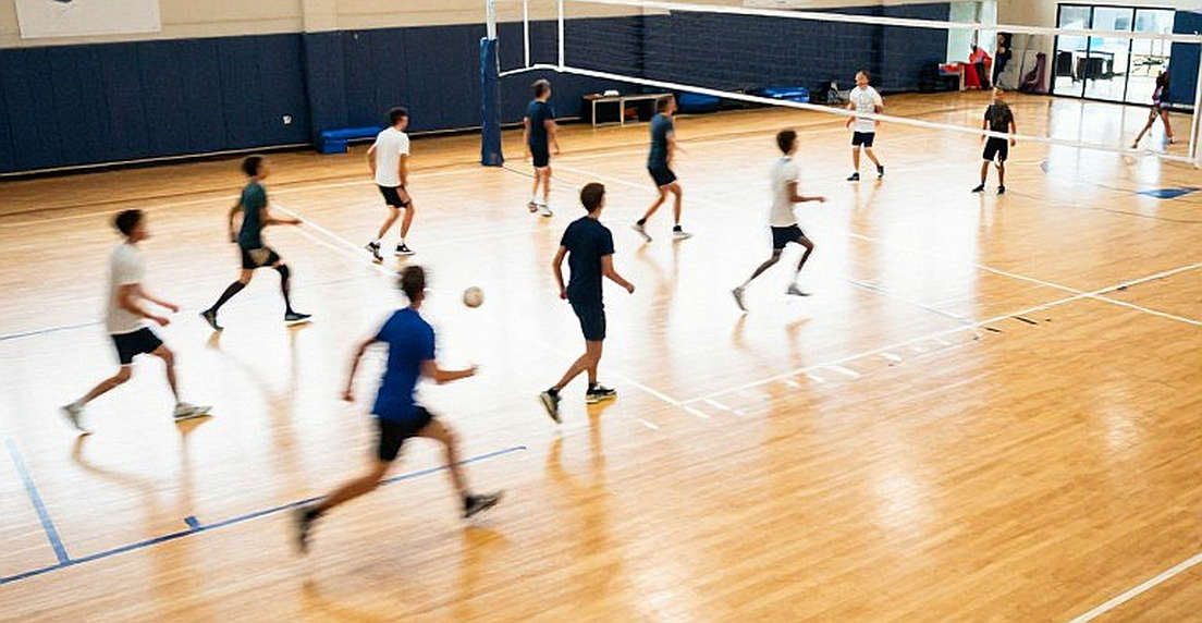 Suhl giành Supercup đầu tiên: Ba set thắng đều cách biệt hai điểm và bài học về kẻ thắng ở phút quyết định