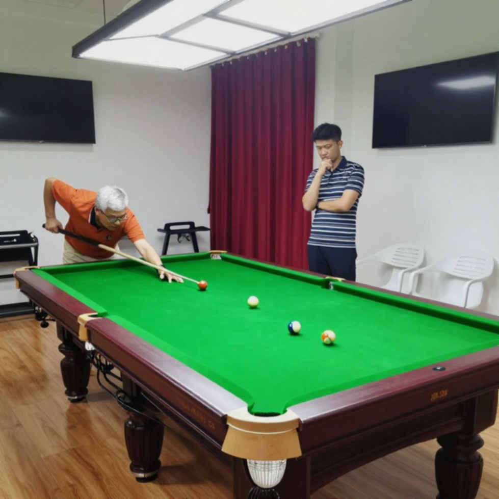 Kyren Wilson hồi sinh sau mùa khó khăn, vào vòng hai English Open
