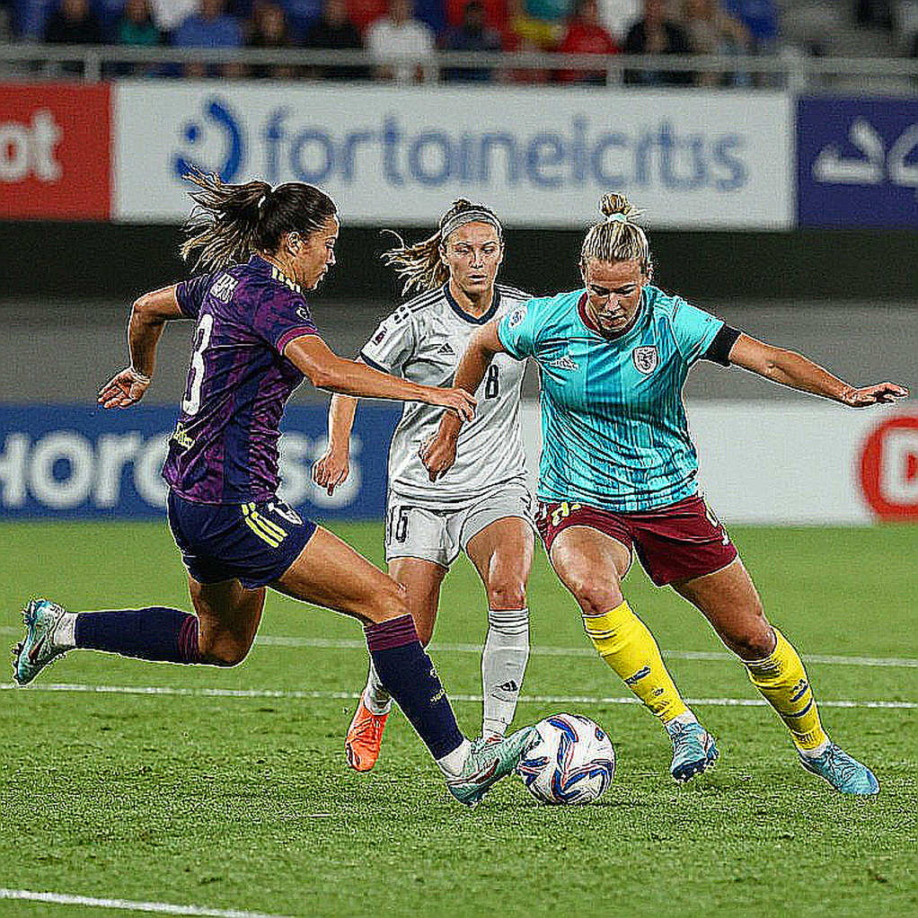 V.League và lỗ hổng dữ liệu: Bóng đá Việt Nam đang tự đánh giá mình bằng niềm tin