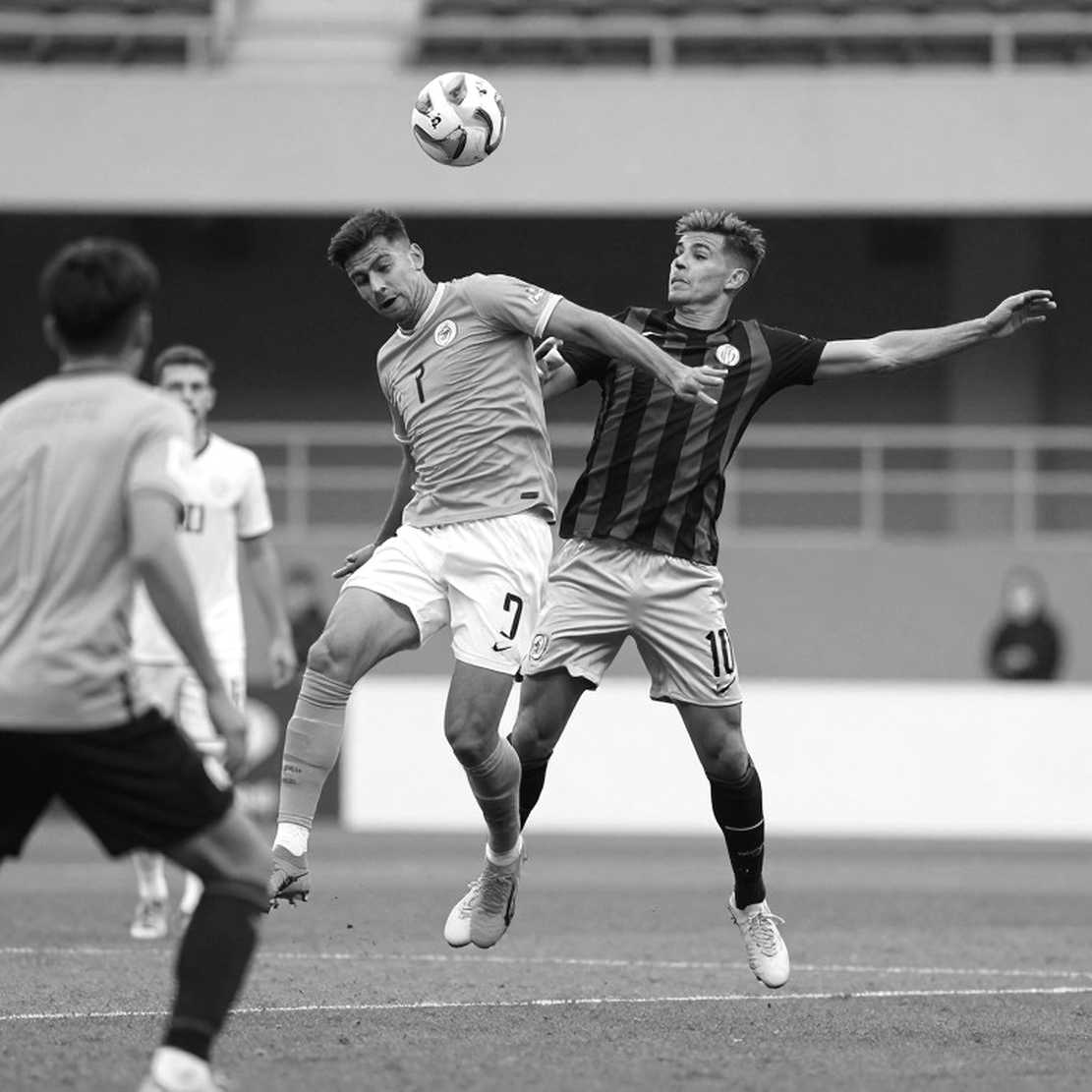 Vết nứt xương chày của Asencio: Real Madrid trả giá cho một ca mổ bị trì hoãn Vết nứt xương chày của Asencio: Real Madrid trả giá cho một ca mổ bị trì hoãn