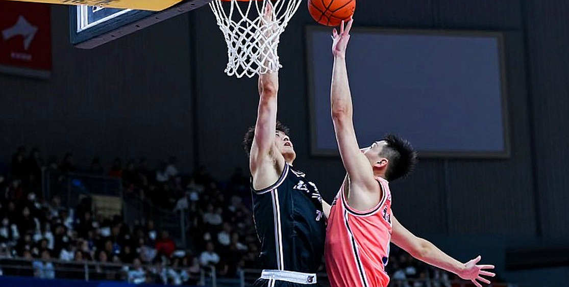 Nguồn nội bộ đủ hình thức, dữ liệu rỗng ruột: vì sao bản tin chuyển nhượng VBA lọt qua mọi vòng kiểm tra