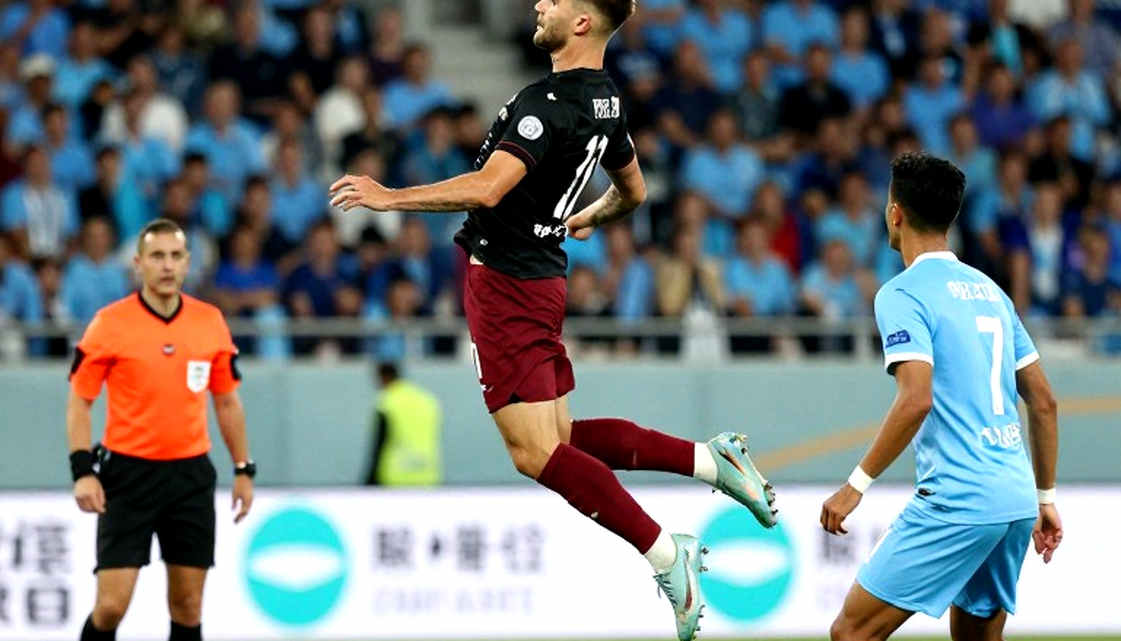 Cậu trung vệ năm nhất đại học và trung vệ 183cm: Khi Kyoto Sangyo đẩy Ukibe vào trận chiến với người khổng lồ J1