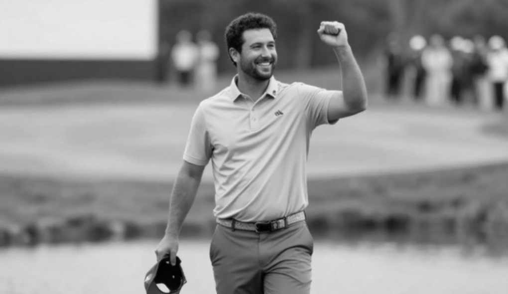 Lee Westwood cân nhắc ở lại LIV Golf dù tổ chức nộp đơn phá sản